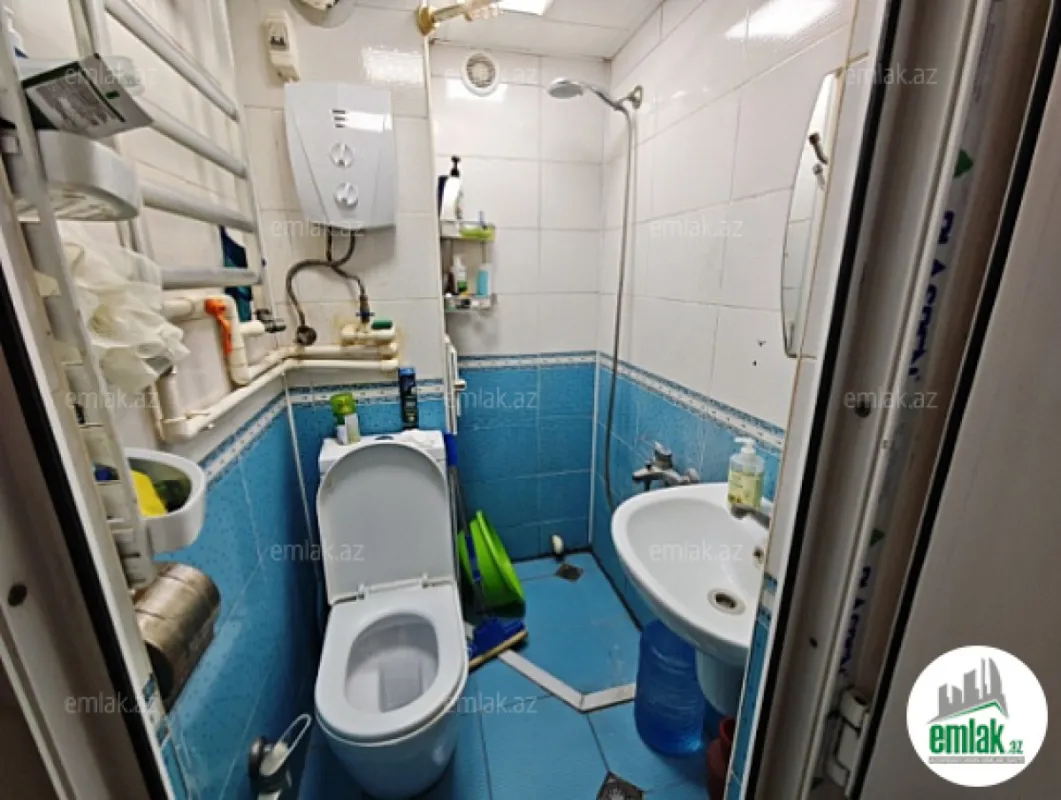 Satılır 2 otaqlı köhnə tikili 50 m²