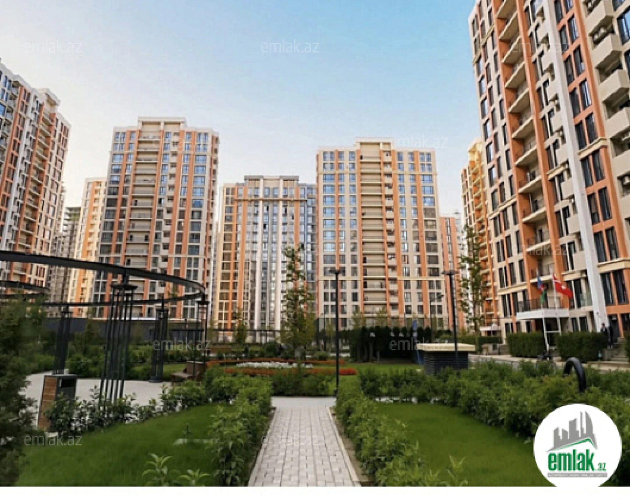 Satılır 3 otaqlı yeni tikili 82 m²