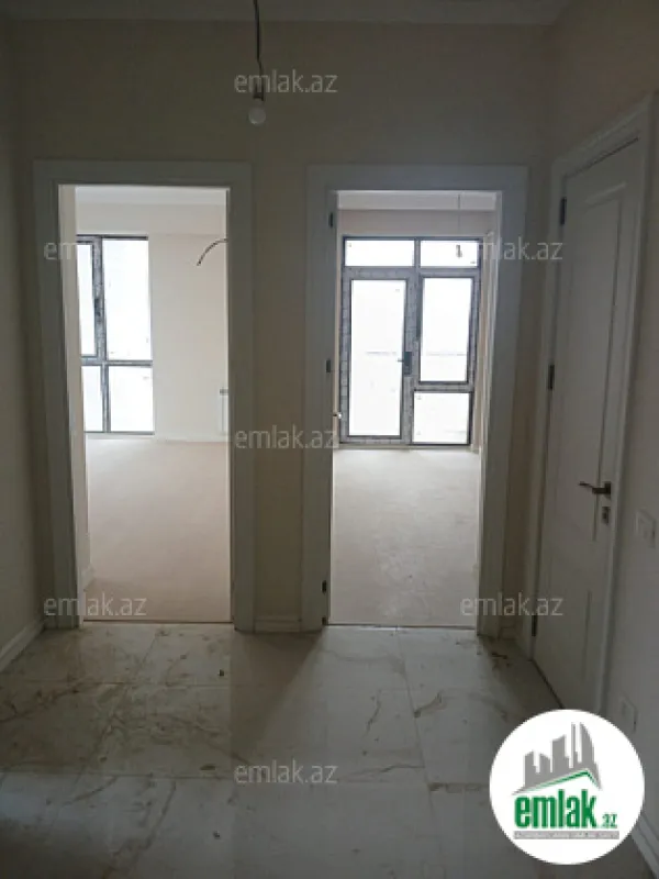 Satılır 3 otaqlı yeni tikili 82 m²