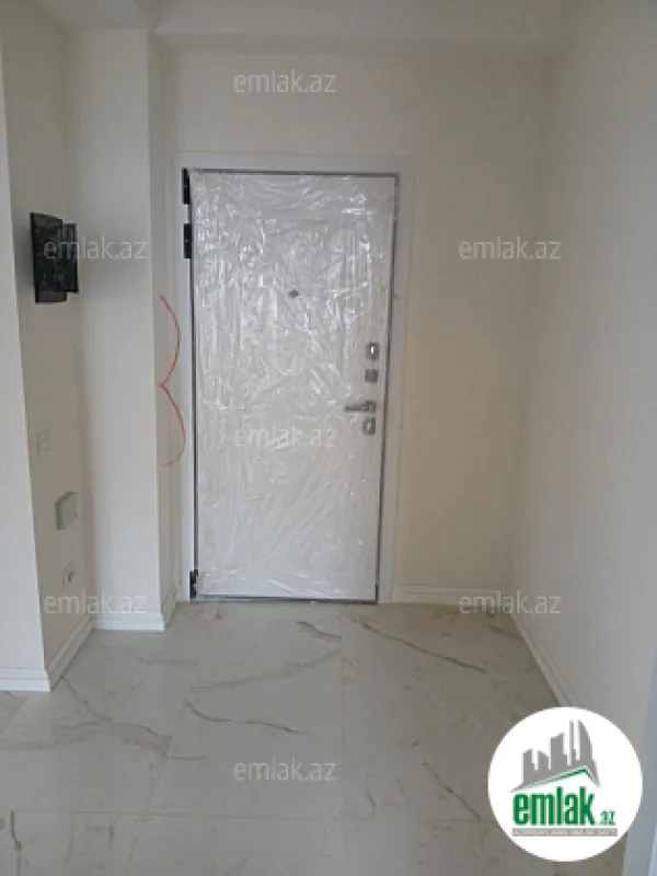 Satılır 3 otaqlı yeni tikili 82 m²