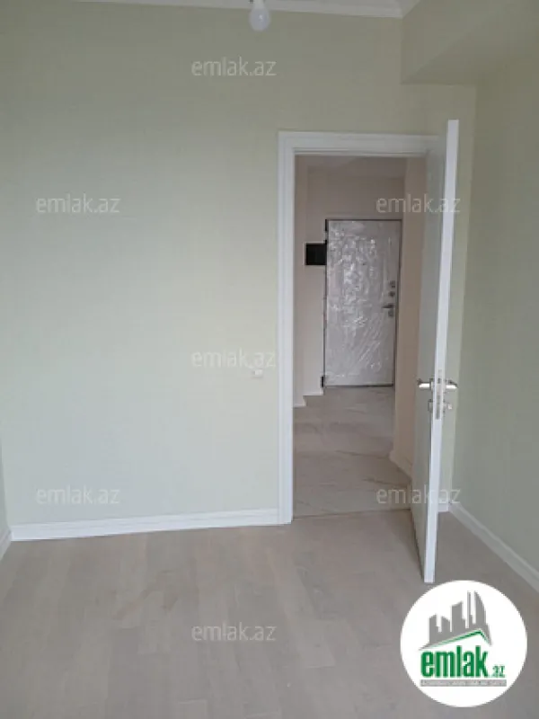 Satılır 3 otaqlı yeni tikili 82 m²