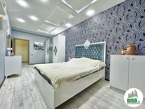 Satılır 3 otaqlı yeni tikili 133 m²