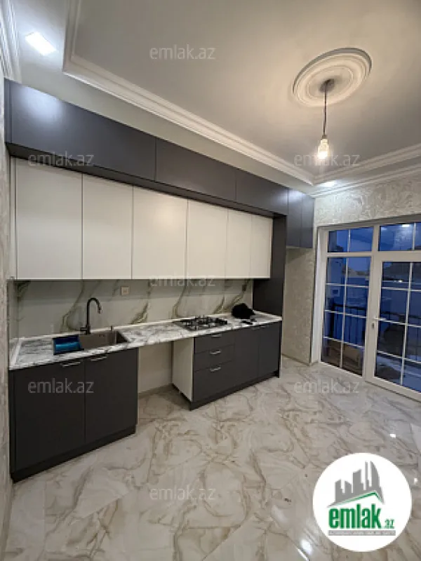 Satılır 4 otaqlı həyət evi 150 m²