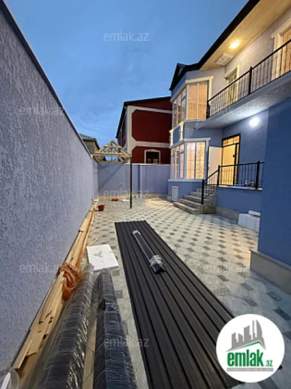 Satılır 4 otaqlı həyət evi 150 m²