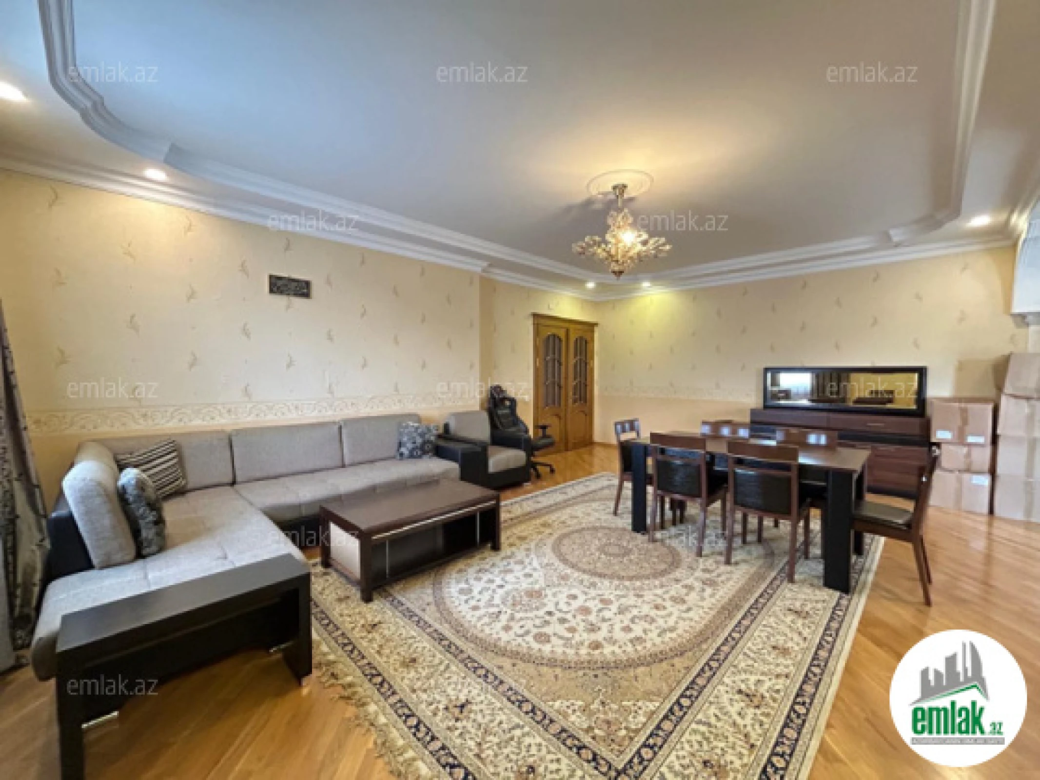 Satılır 3 otaqlı yeni tikili 145 m²