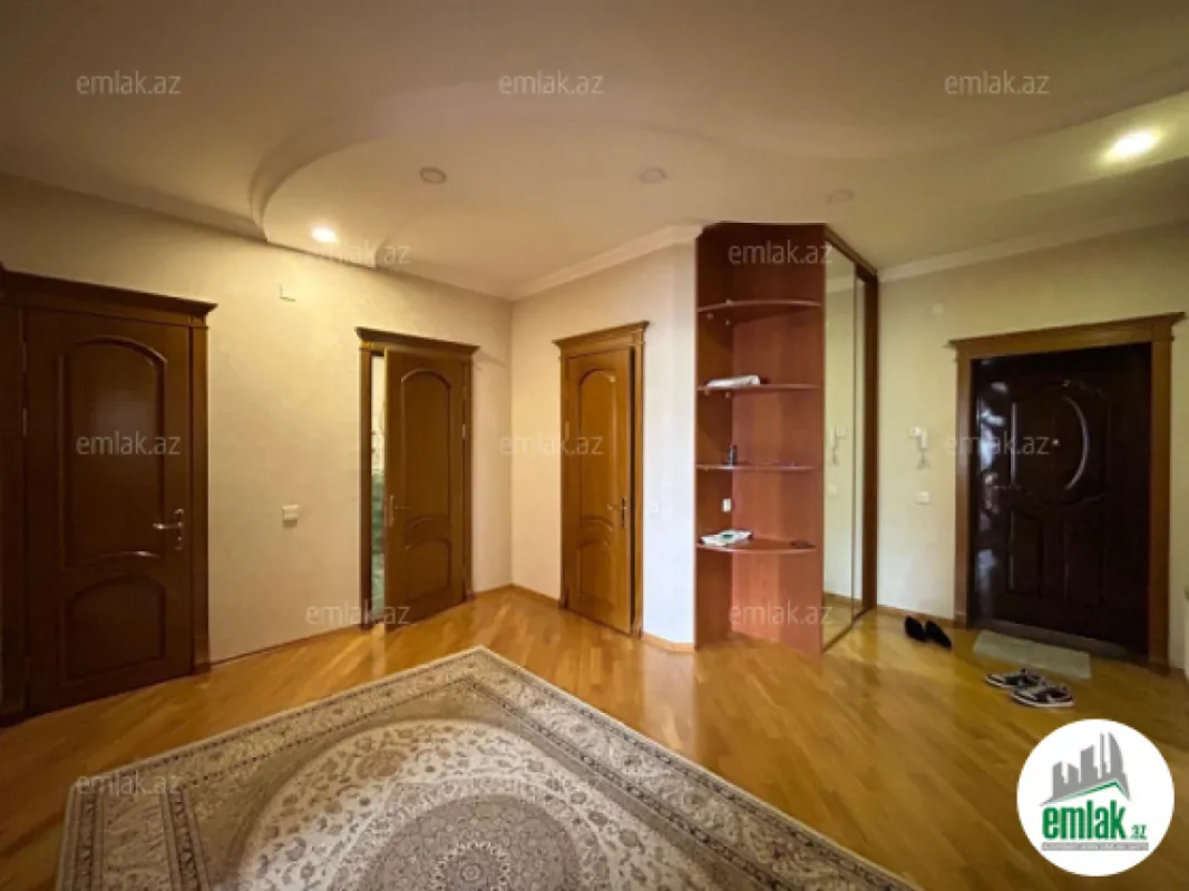 Satılır 3 otaqlı yeni tikili 145 m²