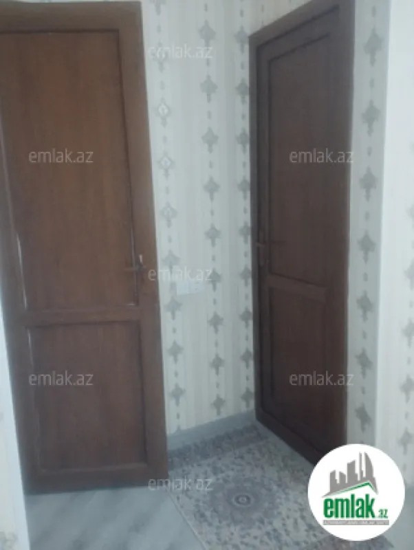 Satılır 5 otaqlı həyət evi 220 m²