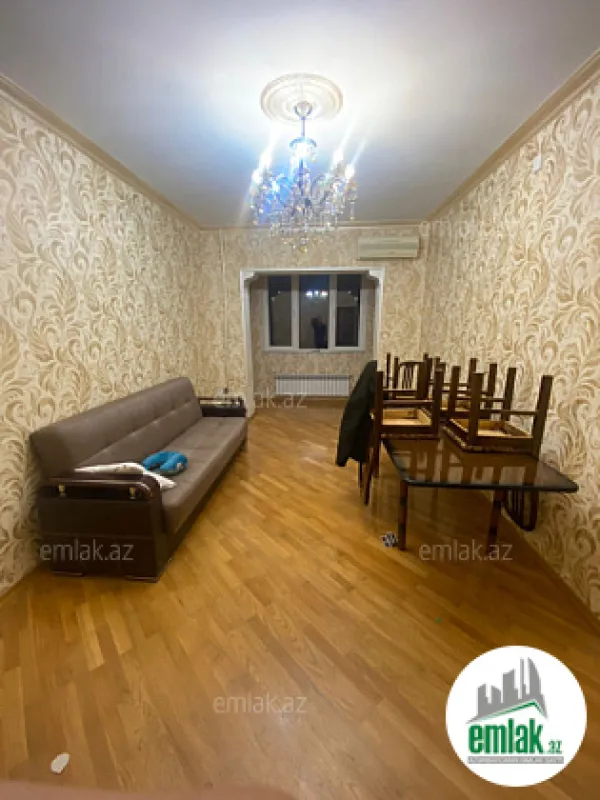 Satılır 3 otaqlı köhnə tikili 90 m²