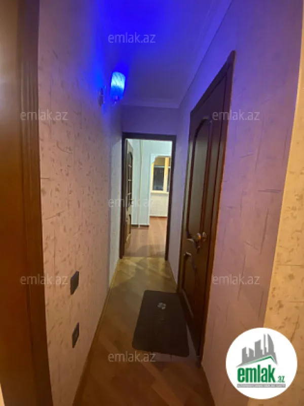 Satılır 3 otaqlı köhnə tikili 90 m²