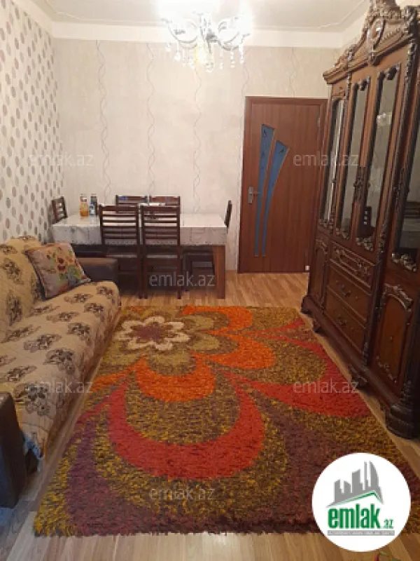 Satılır 2 otaqlı köhnə tikili 51 m²