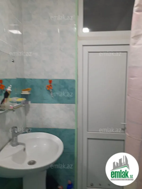 Satılır 2 otaqlı köhnə tikili 51 m²