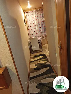 Satılır 2 otaqlı köhnə tikili 60 m²