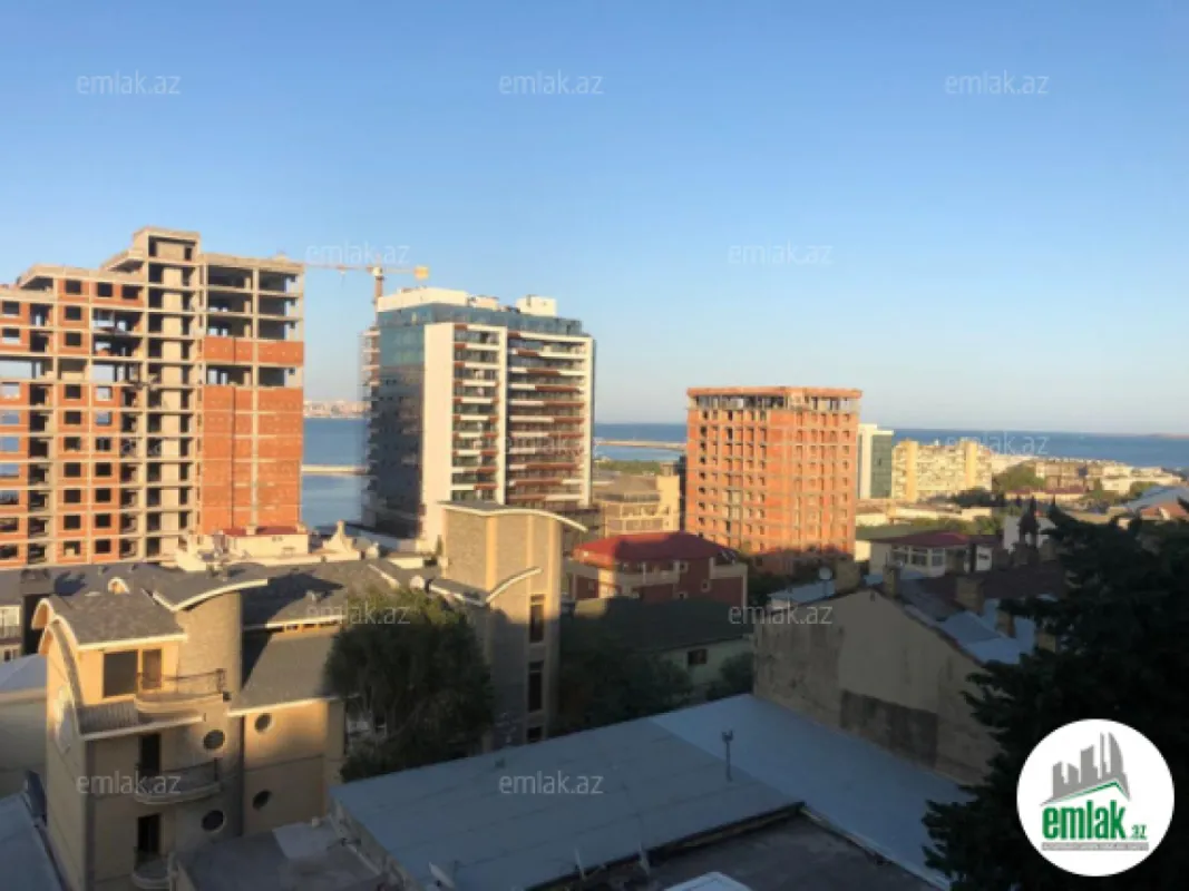 Satılır 1 otaqlı köhnə tikili 34 m²
