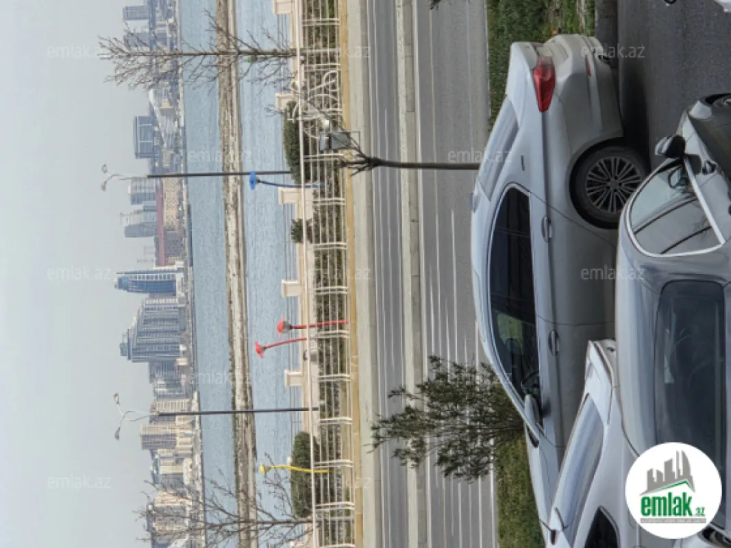 Satılır 1 otaqlı köhnə tikili 34 m²