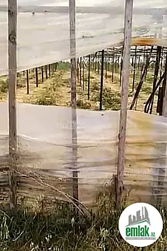 Satılır torpaq sahəsi 700 m²