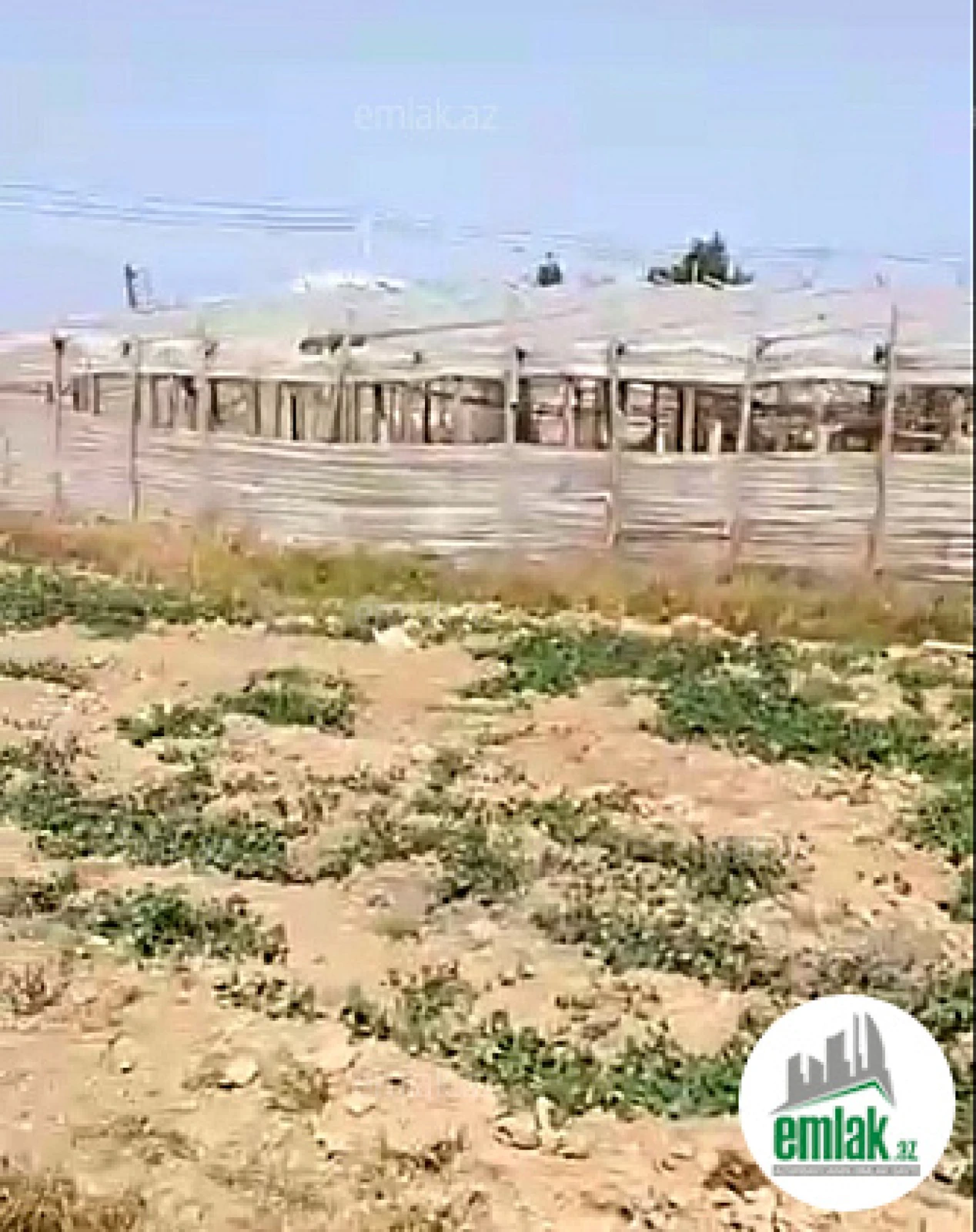 Satılır torpaq sahəsi 700 m²