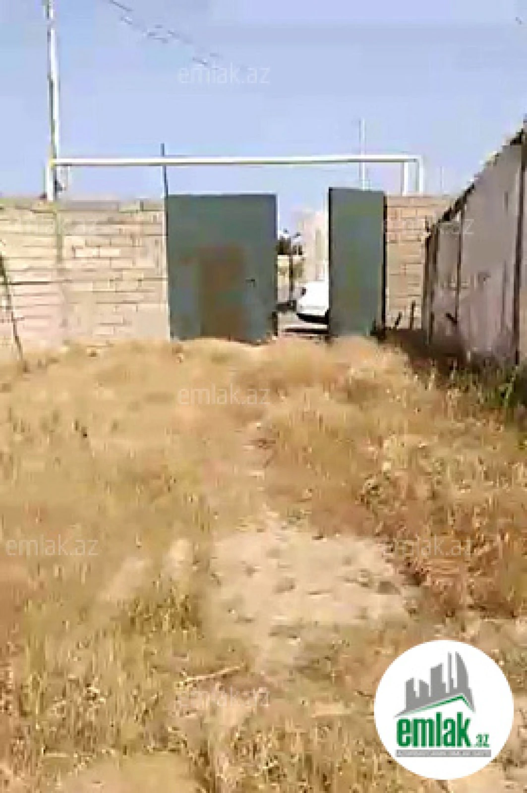 Satılır torpaq sahəsi 700 m²