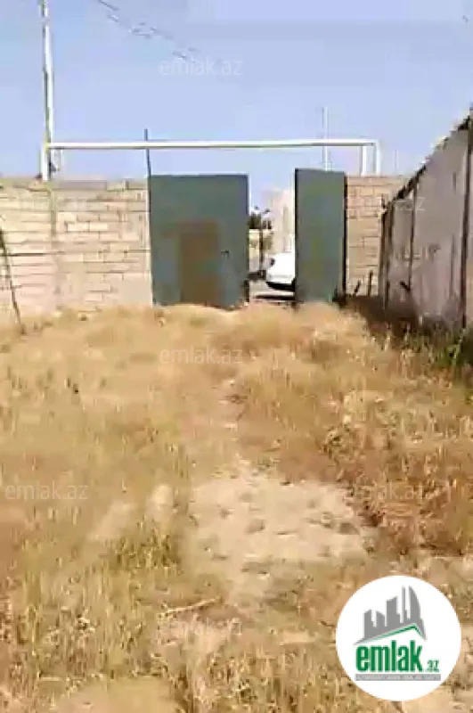 Satılır torpaq sahəsi 700 m²