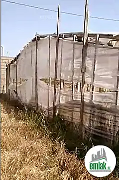 Satılır torpaq sahəsi 700 m²