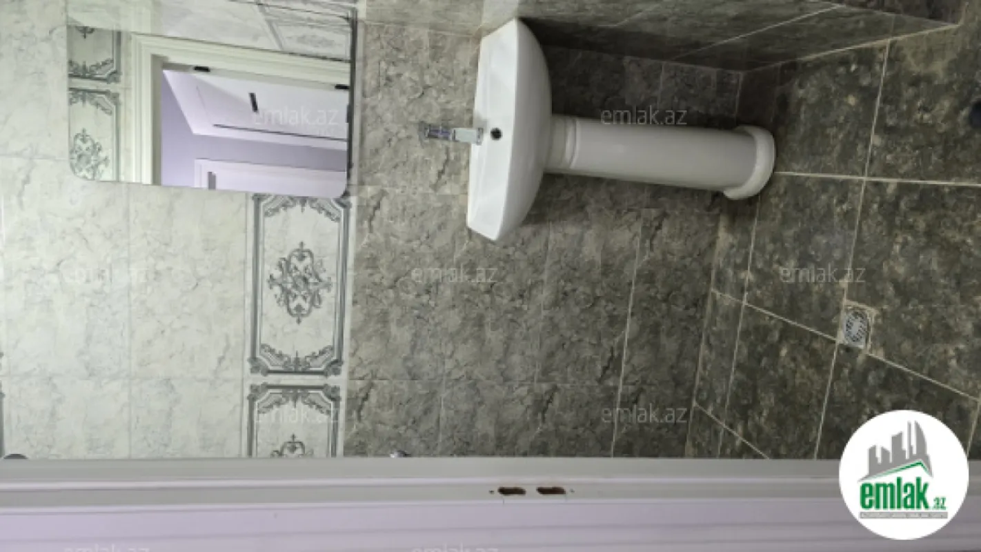 Satılır 2 otaqlı yeni tikili 40 m²