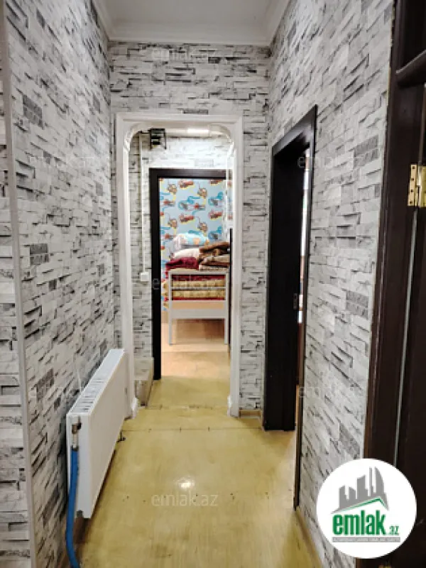 Satılır 3 otaqlı həyət evi 200 m²