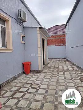 Satılır 3 otaqlı həyət evi 200 m²
