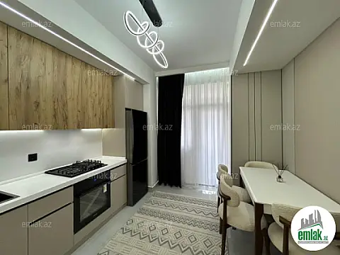 Satılır 3 otaqlı yeni tikili 93 m²