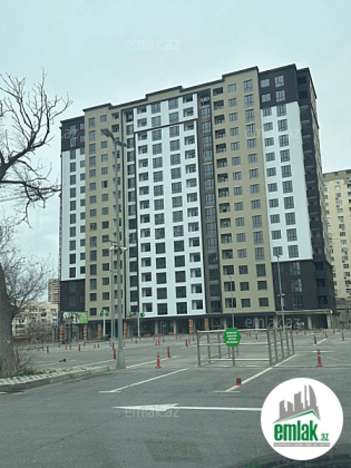 Satılır 4 otaqlı yeni tikili 181 m²