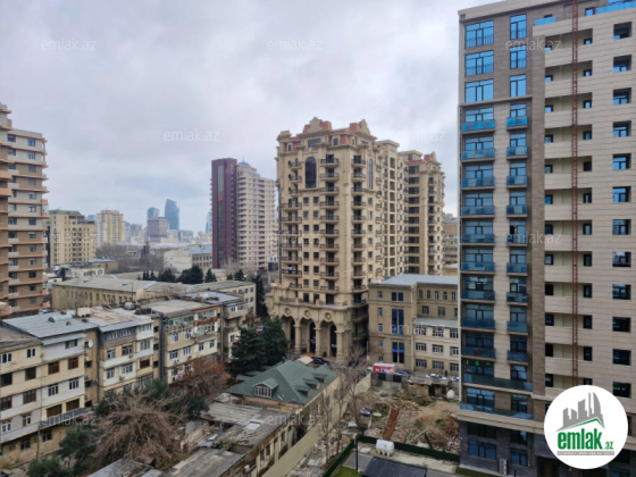 Satılır 2 otaqlı yeni tikili 66 m²