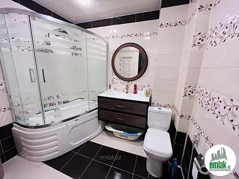 Satılır 3 otaqlı yeni tikili 115 m²