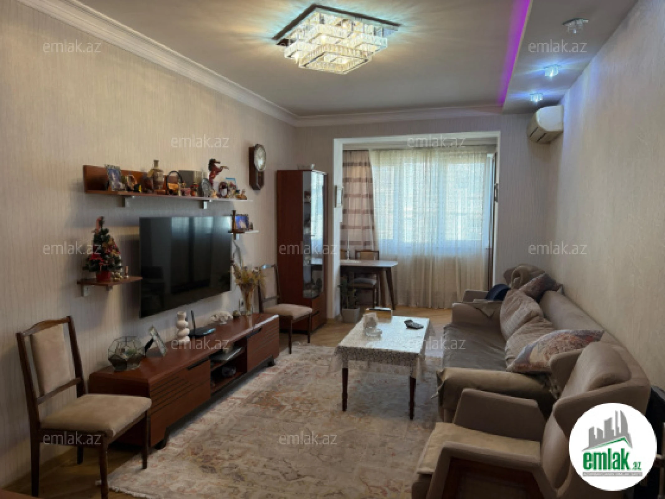 Satılır 2 otaqlı köhnə tikili 70 m²