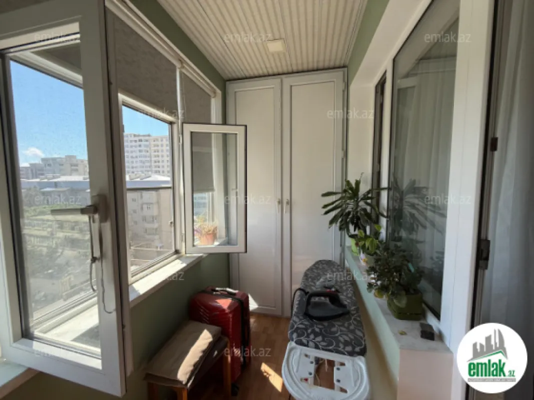 Satılır 2 otaqlı köhnə tikili 70 m²