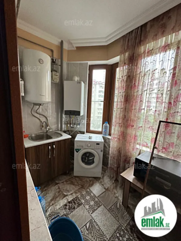 Satılır 4 otaqlı yeni tikili 163 m²