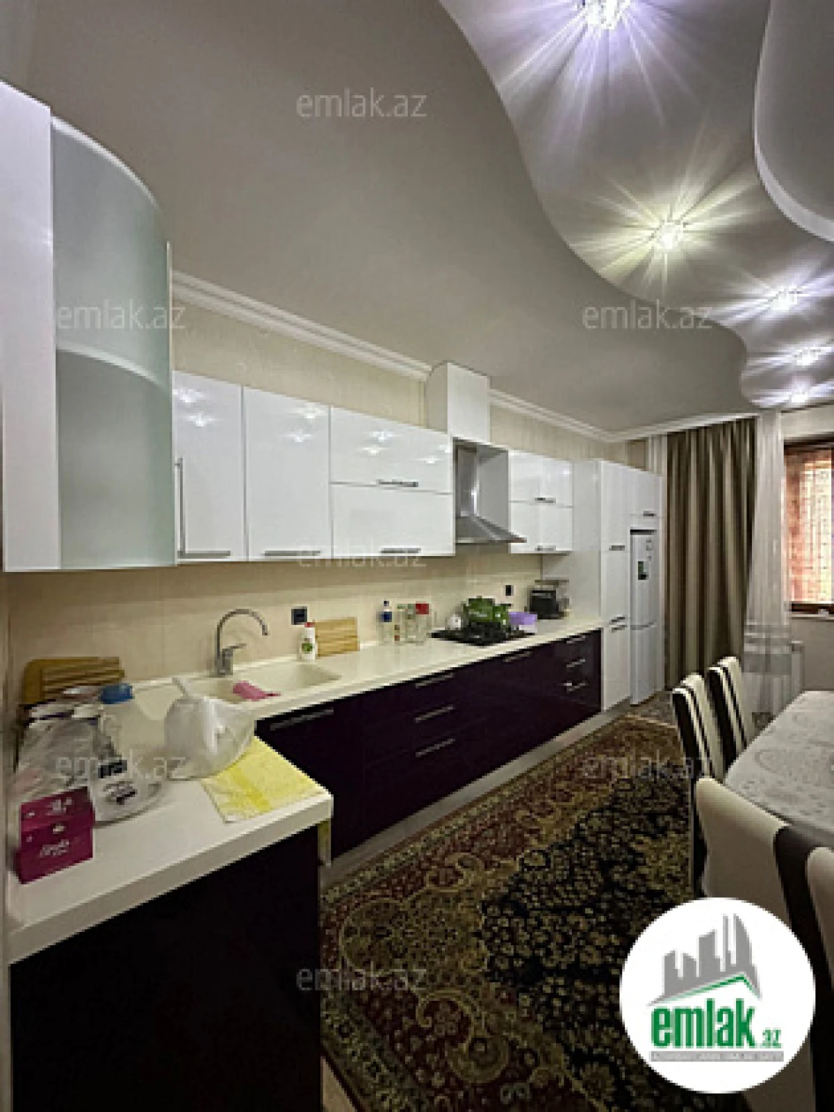 Satılır 4 otaqlı yeni tikili 163 m²