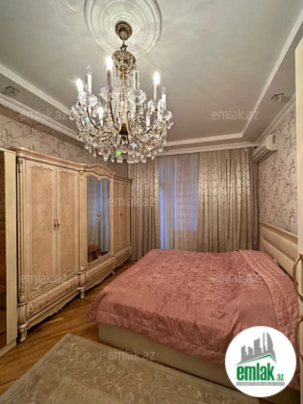 Satılır 4 otaqlı yeni tikili 163 m²