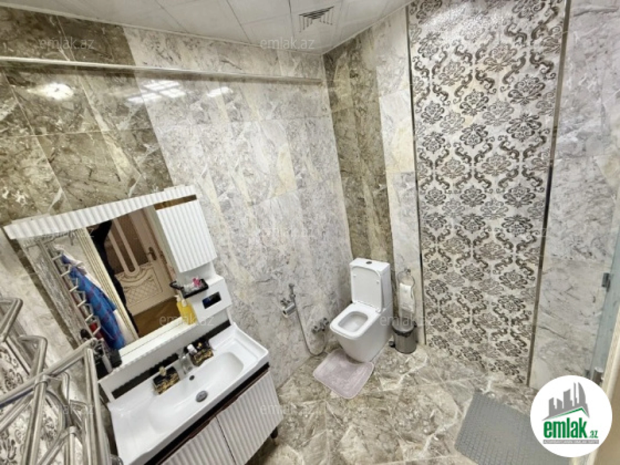 Satılır 5 otaqlı yeni tikili 230 m²