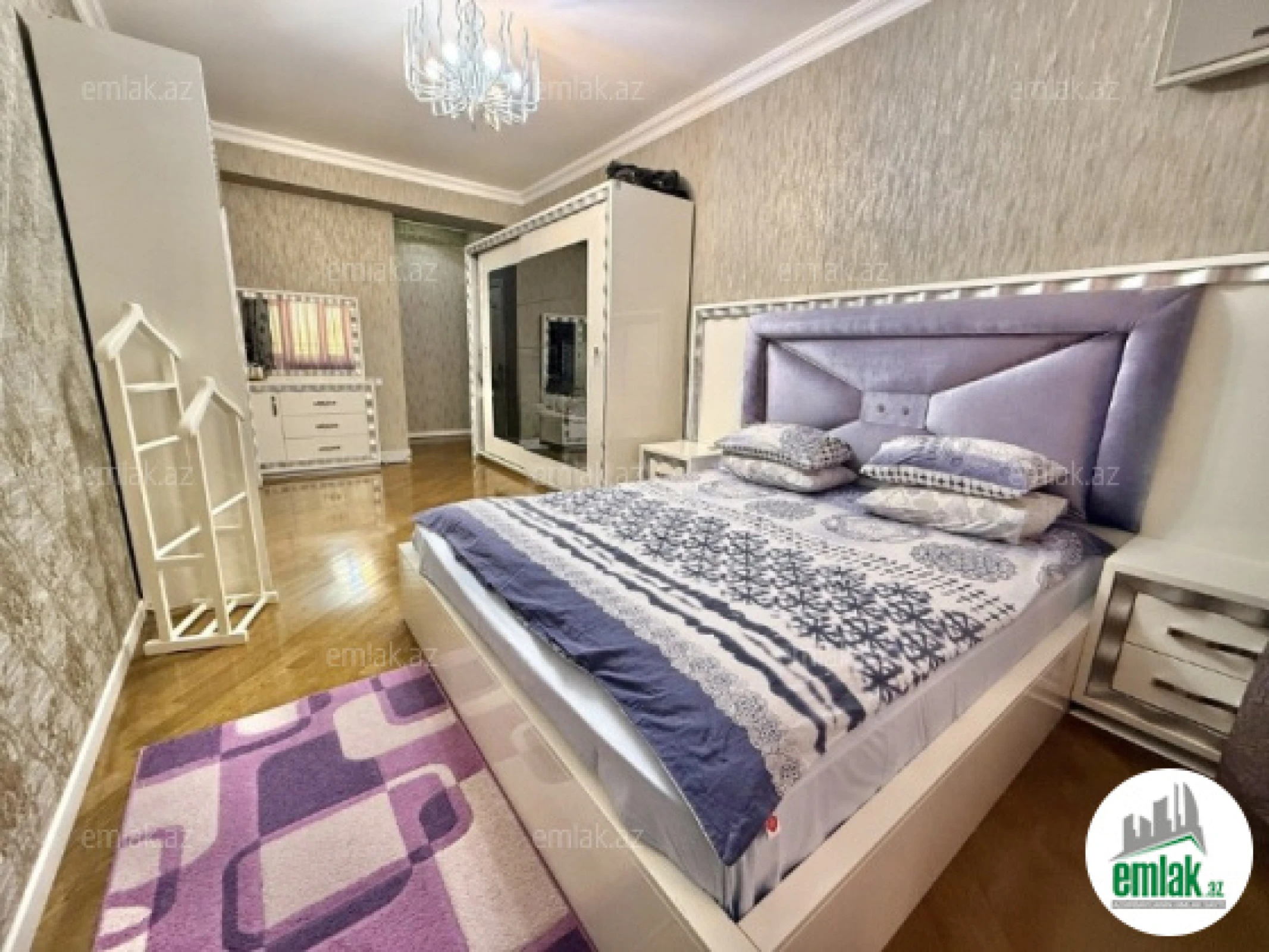 Satılır 5 otaqlı yeni tikili 230 m²