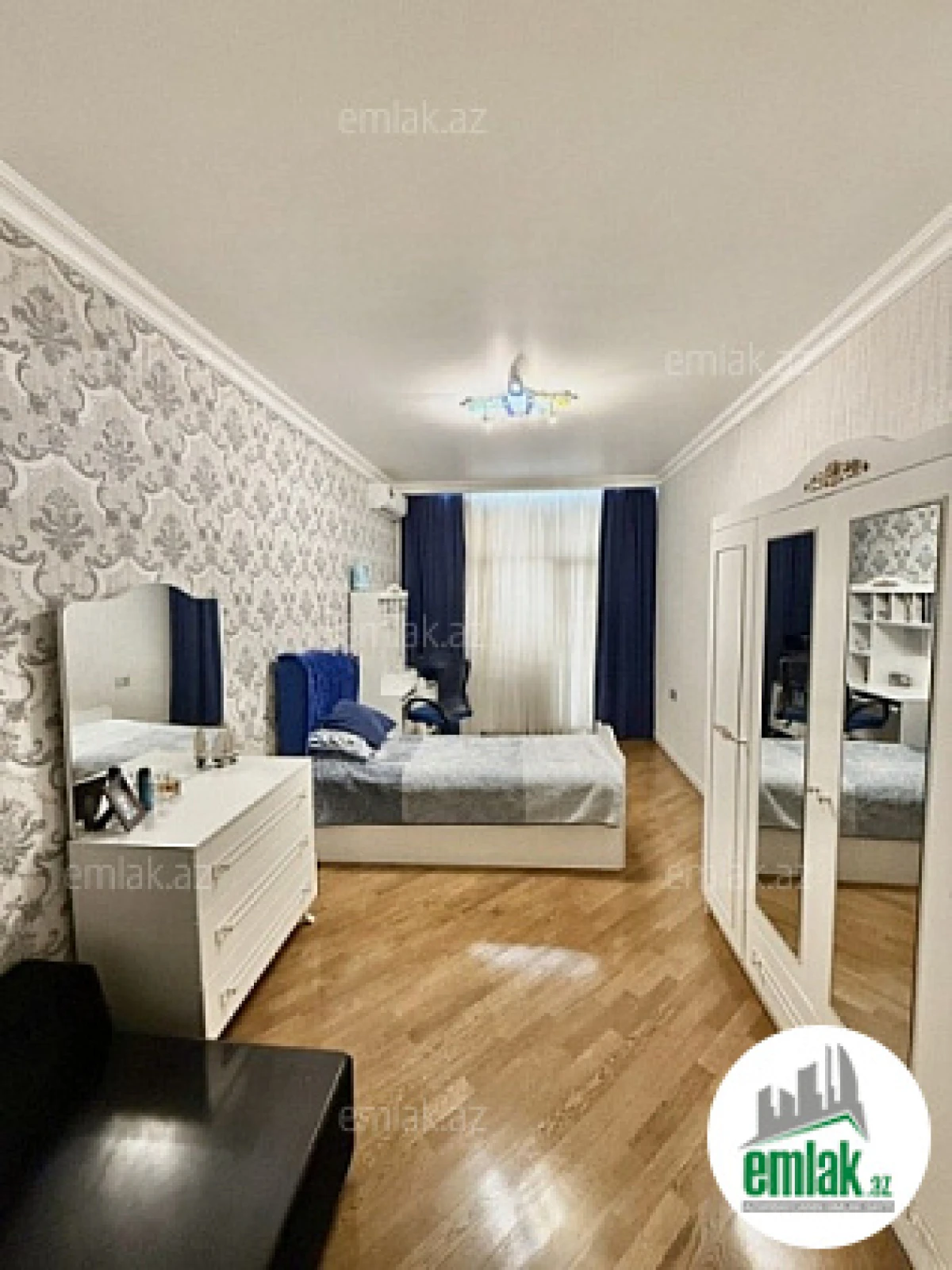 Satılır 5 otaqlı yeni tikili 230 m²