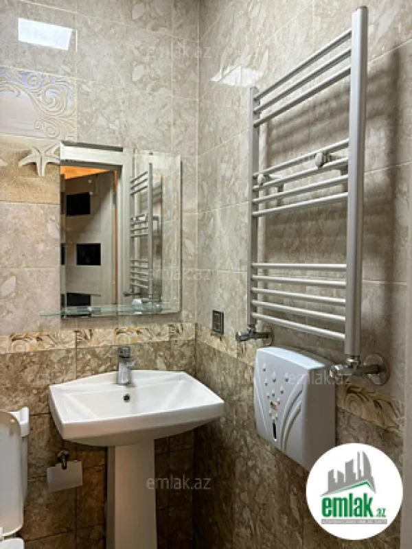 Satılır 2 otaqlı yeni tikili 55 m²