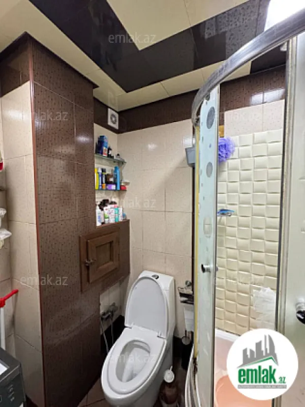 Satılır 3 otaqlı köhnə tikili 55 m²