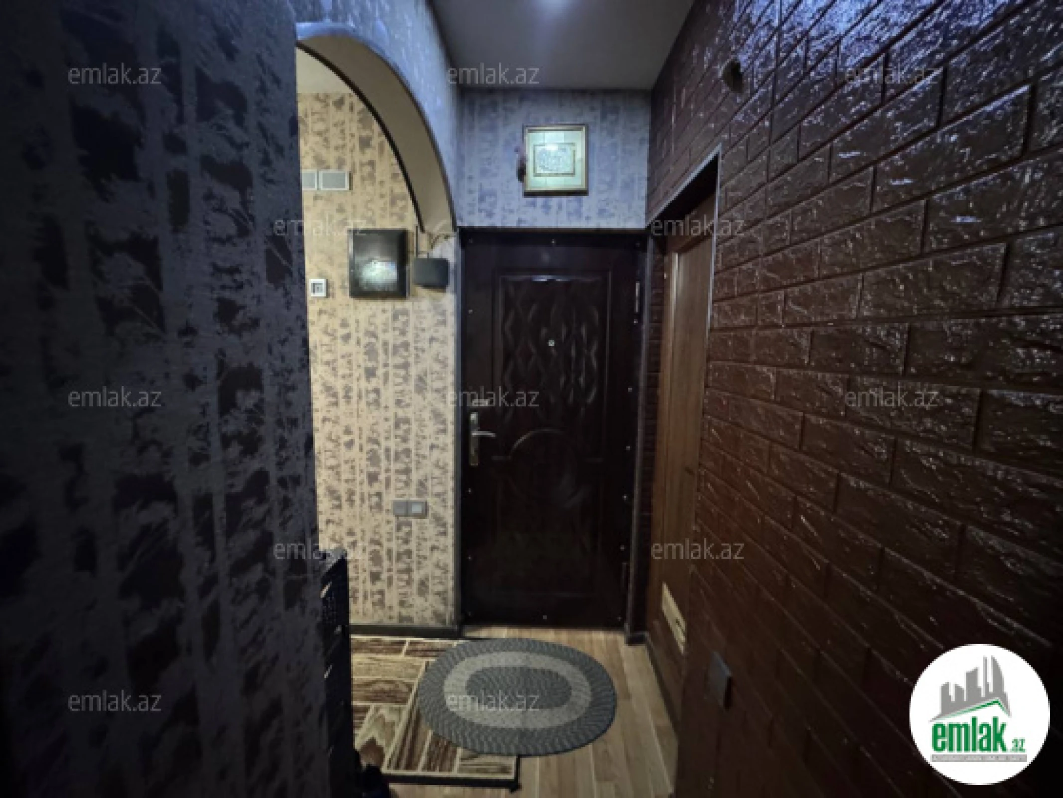 Satılır 3 otaqlı köhnə tikili 55 m²