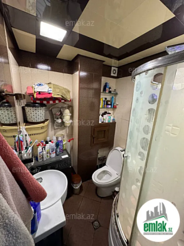 Satılır 3 otaqlı köhnə tikili 55 m²