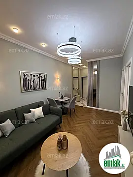 Satılır 2 otaqlı köhnə tikili 50 m²