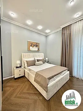 Satılır 2 otaqlı köhnə tikili 50 m²