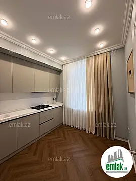Satılır 2 otaqlı köhnə tikili 50 m²
