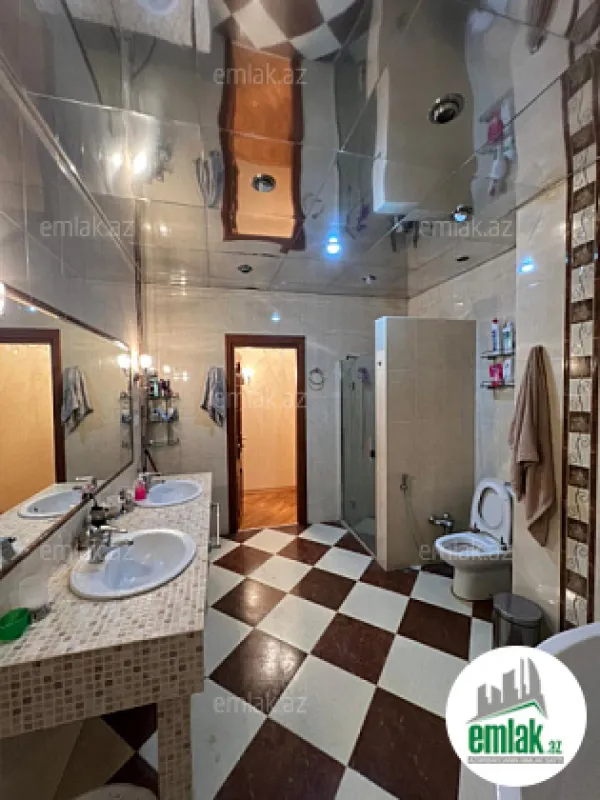 Satılır 3 otaqlı yeni tikili 169 m²