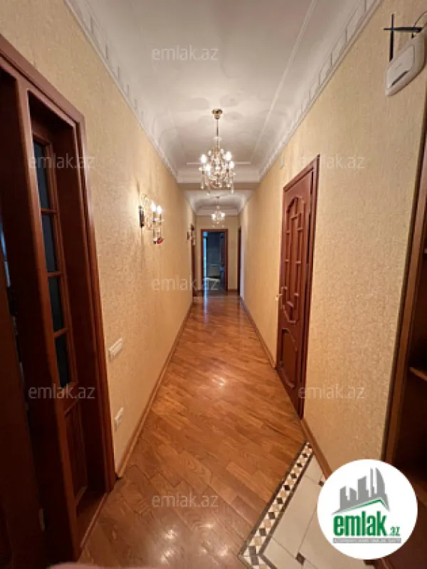 Satılır 3 otaqlı yeni tikili 169 m²