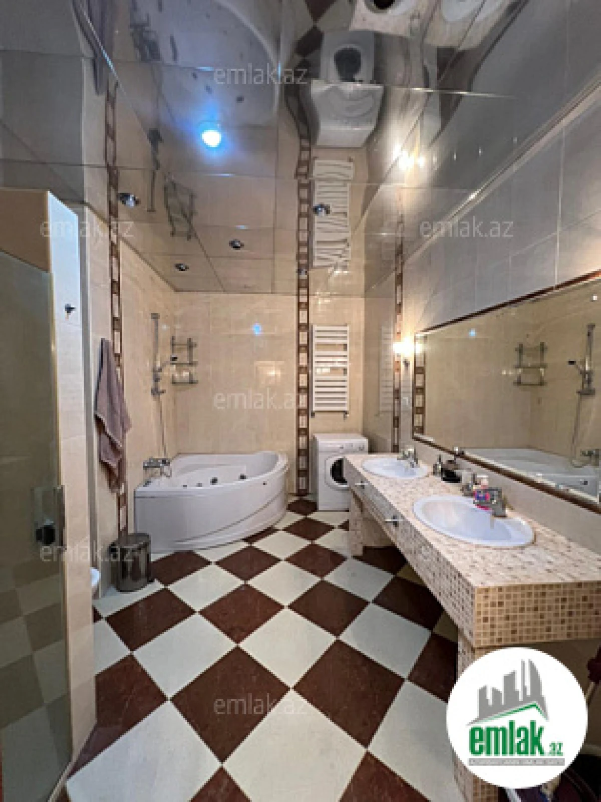 Satılır 3 otaqlı yeni tikili 169 m²