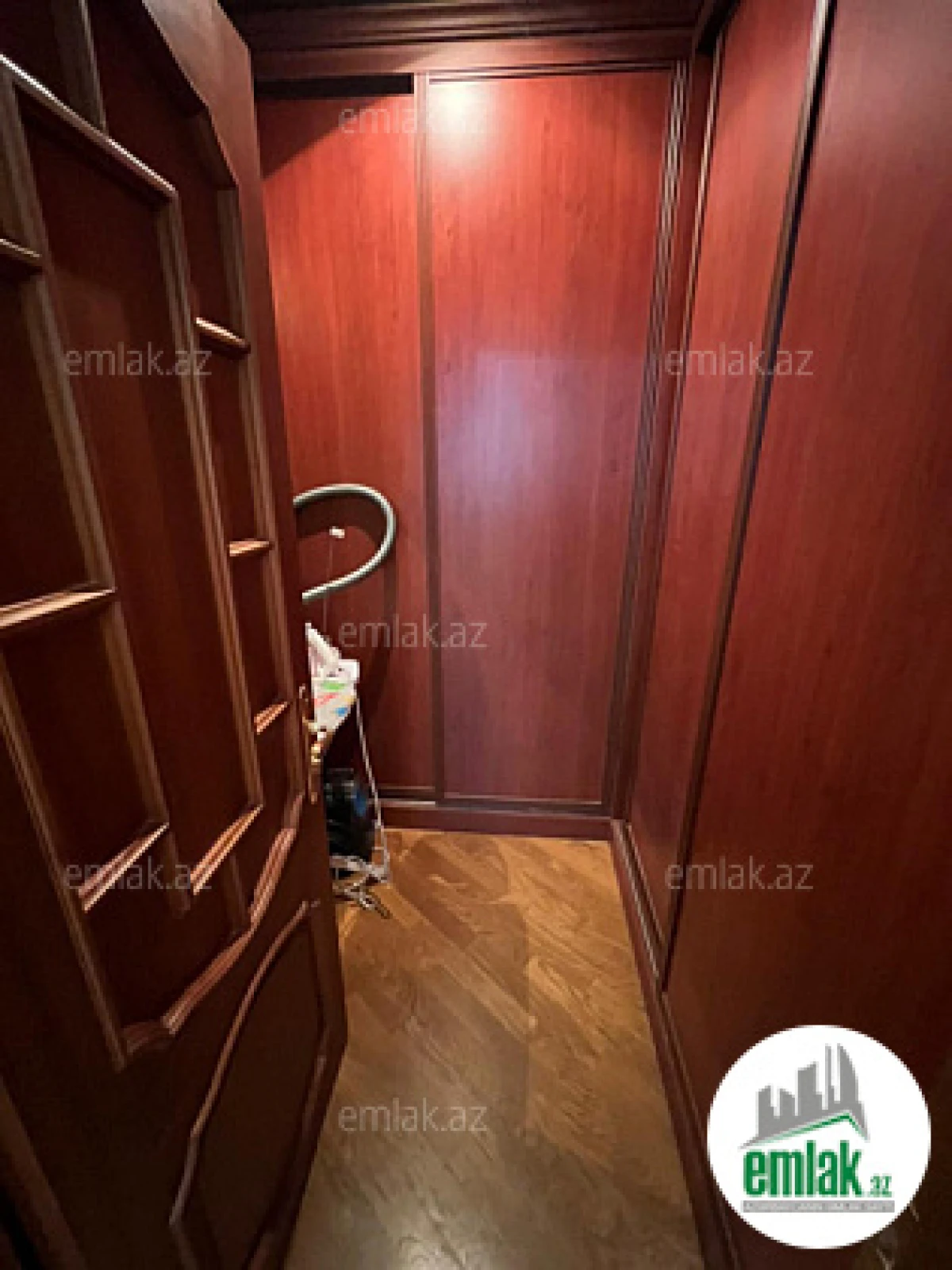 Satılır 3 otaqlı yeni tikili 169 m²