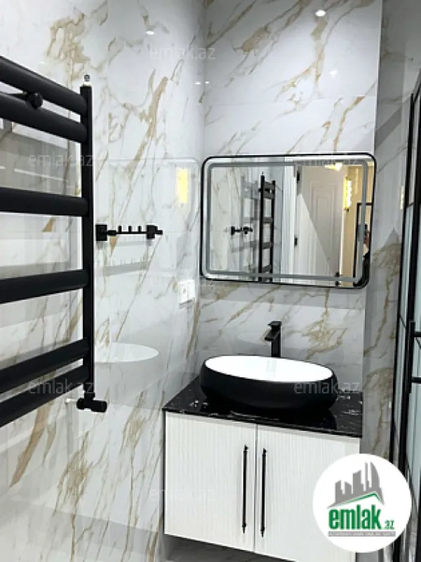 Satılır 3 otaqlı köhnə tikili 105 m²